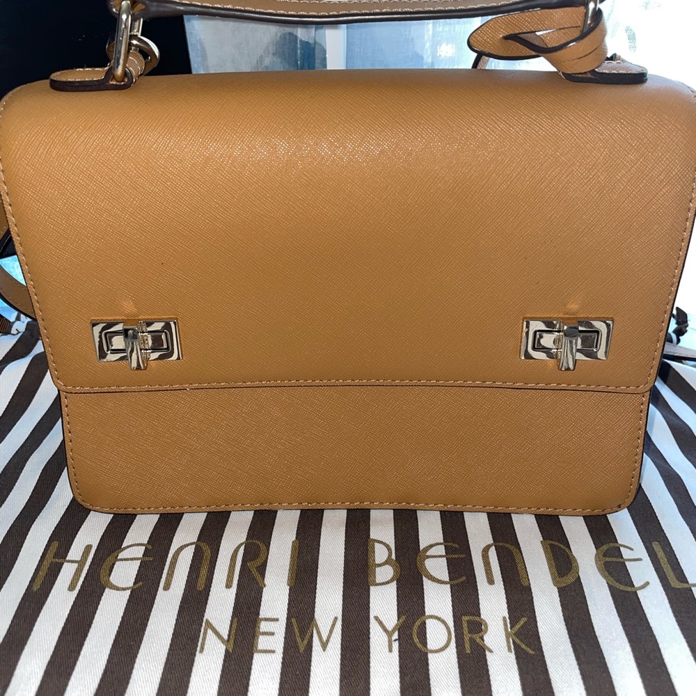 Henri Bendel Purse 🤎